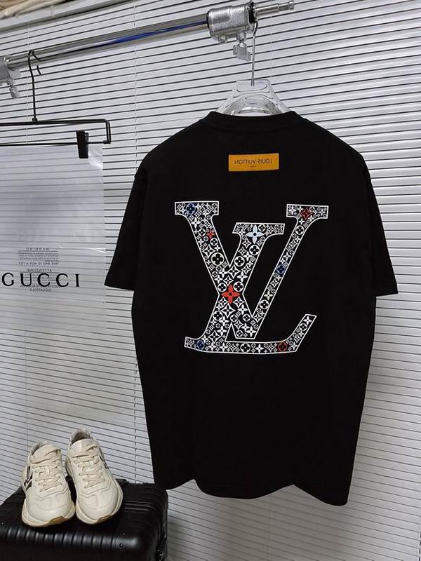 Louis Vuitton Men's T-shirts 249